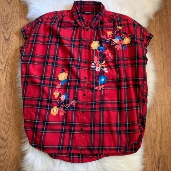 Madewell Top - Picture 2 of 8